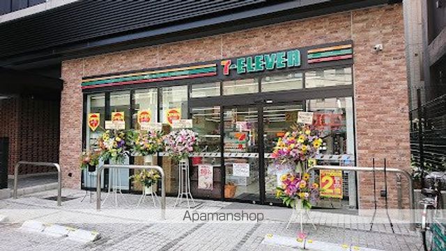 コンビニ　セブンイレブン（コンビニ）まで398m