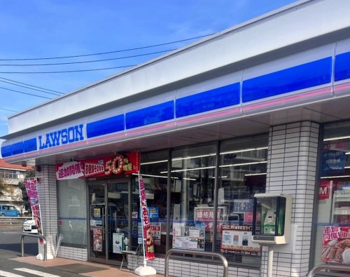 コンビニ　ローソン 水戸石川店（コンビニ）まで607m