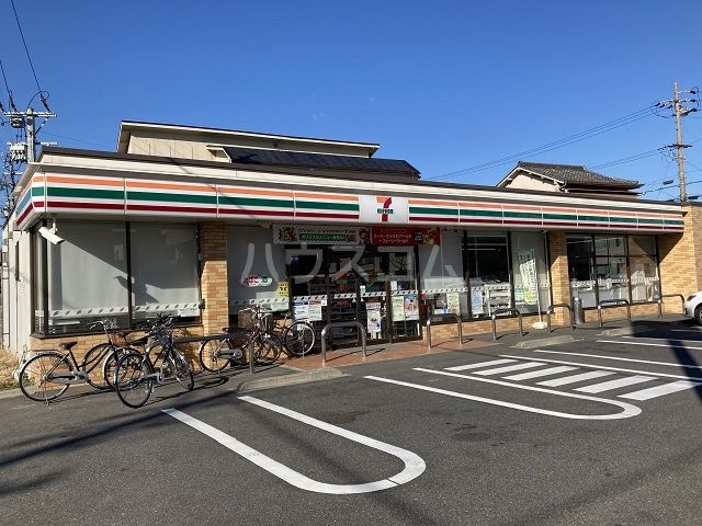 コンビニ　セブンイレブン　名古屋名西通1丁目店（コンビニ）まで371m