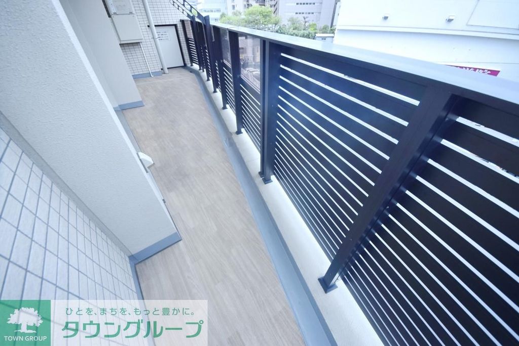 バルコニー　バルコニー