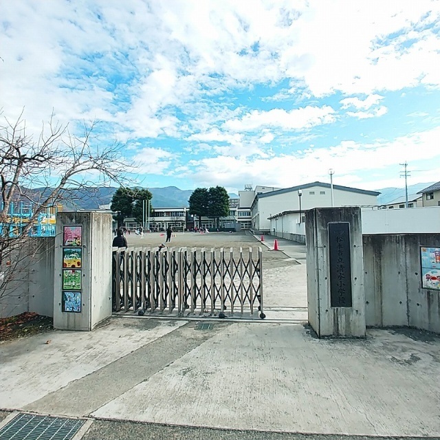 小学校　松本市立清水小学校（小学校）まで416m