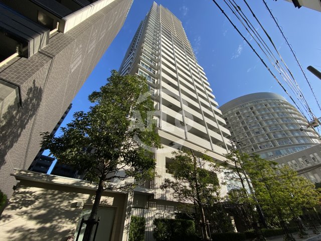 建物外観　パークタワー梅田　外観