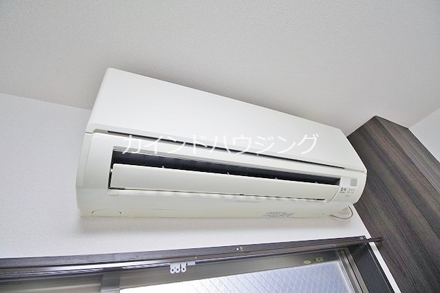 その他設備　エアコン2基