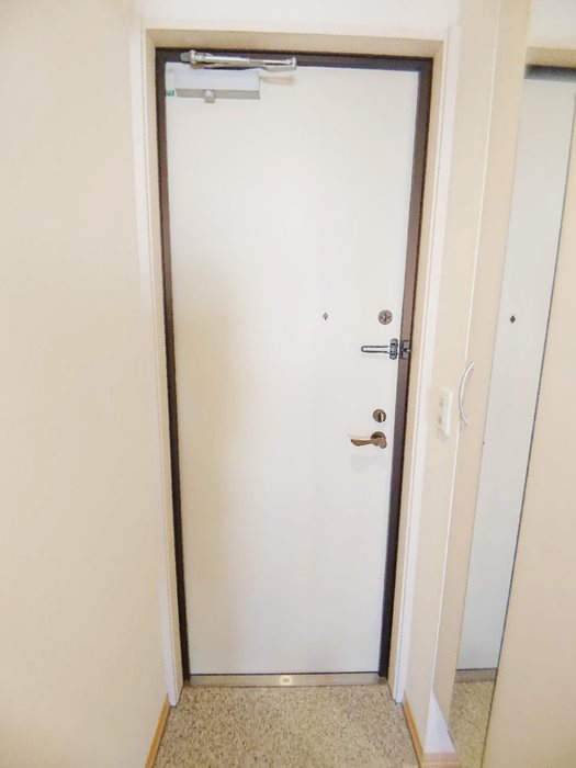 アビタシオン花房の玄関写真