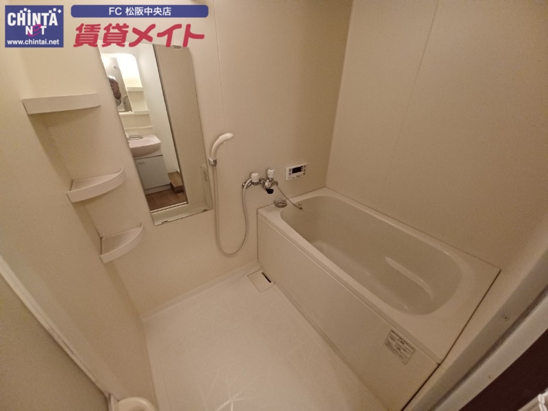 バス・シャワールーム　反転タイプ参考写真