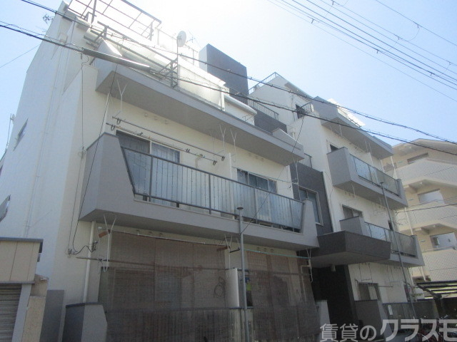 建物外観　４階建てマンションのご紹介です☆彡