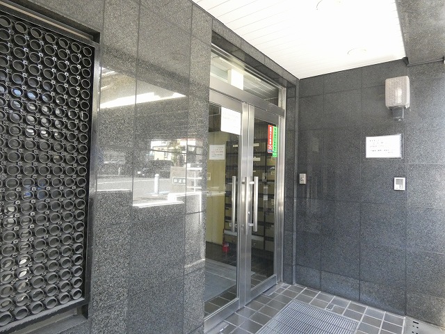 エントランス　エントランス