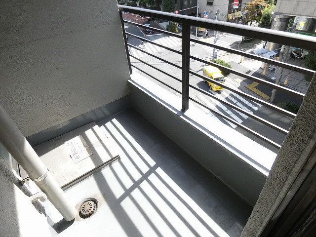 バルコニー　バルコニー