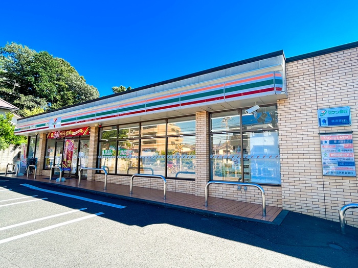 コンビニ　セブンイレブン（コンビニ）まで155m