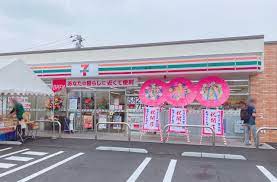 【ミラドール奥田西町のコンビニ】