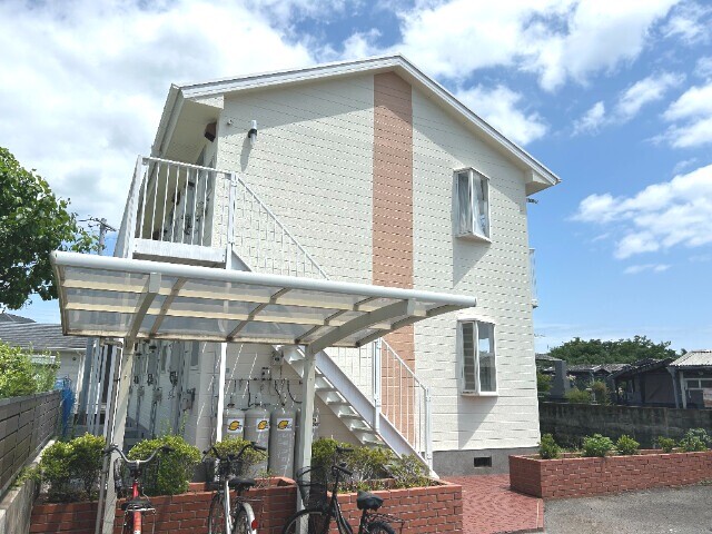 トラッドハウスの建物外観