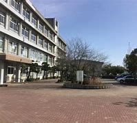 【姫路市飾磨区野田町のマンションの中学校】