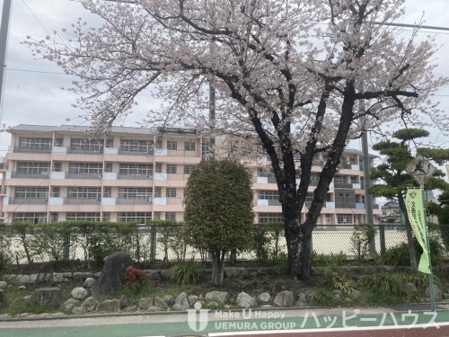 【※アインス鳥飼の小学校】