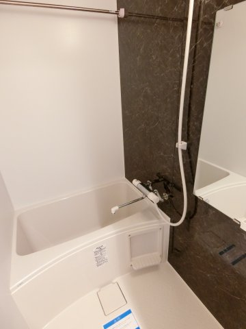 バス・シャワールーム　詳細は、RISUMO江坂本店までお問合せください♪