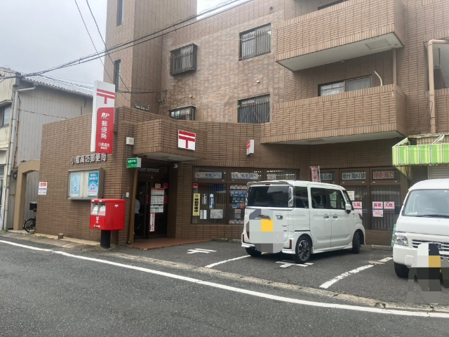 【北九州市小倉南区重住のマンションの郵便局】