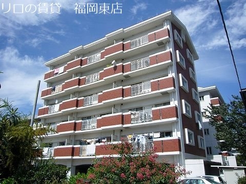 糟屋郡篠栗町中央のマンションの建物外観