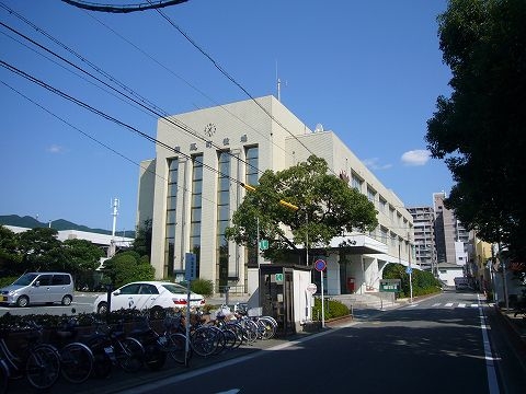 【糟屋郡篠栗町中央のマンションの役所】