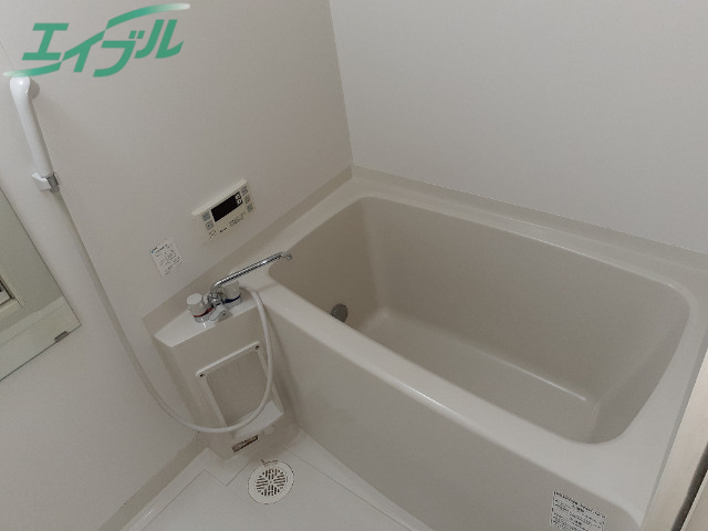 バス・シャワールーム　同物件別部屋