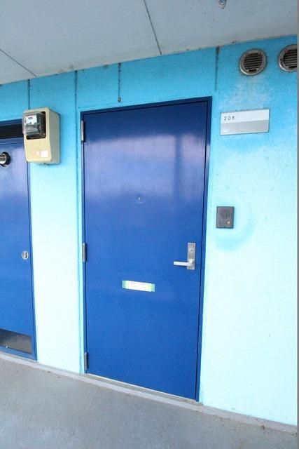 エントランス　★玄関前★