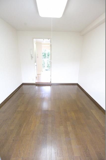 その他部屋・スペース　★南向きの室内★