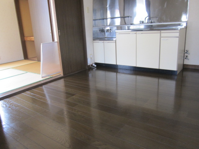 居室・リビング　居間