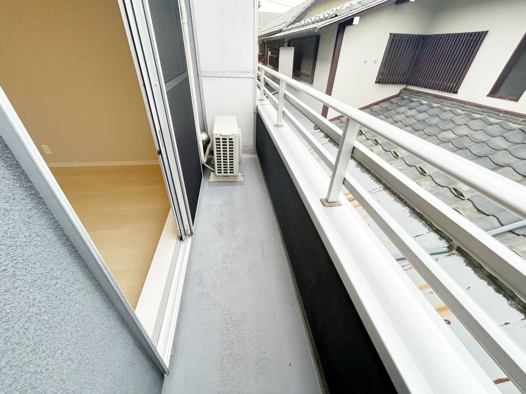 バルコニー　バルコニー