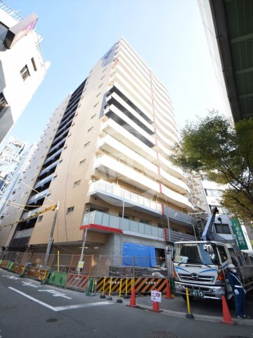 エントランス　セレニテ桜川駅前プリエ　エントランス