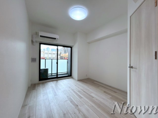 居室・リビング　ゆったり過ごせる居間です