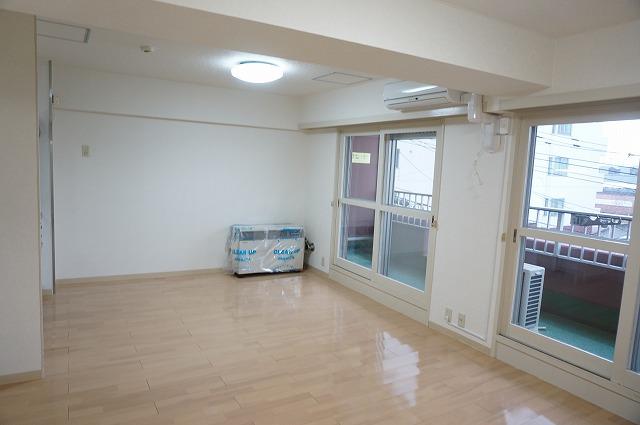 居室・リビング　リビング１