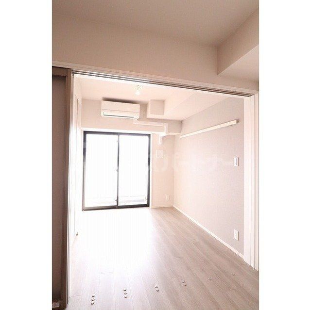 居室・リビング　収納