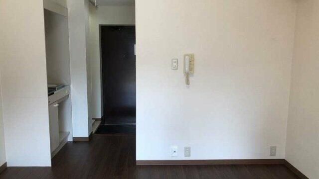 居室・リビング　使いやすい居間です