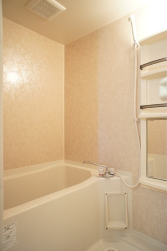 バス・シャワールーム　図面と現状に相違がある場合には現状を優先