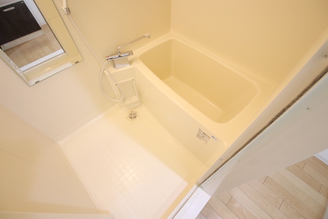 バス・シャワールーム　※別室の参考写真の為、現況優先です。