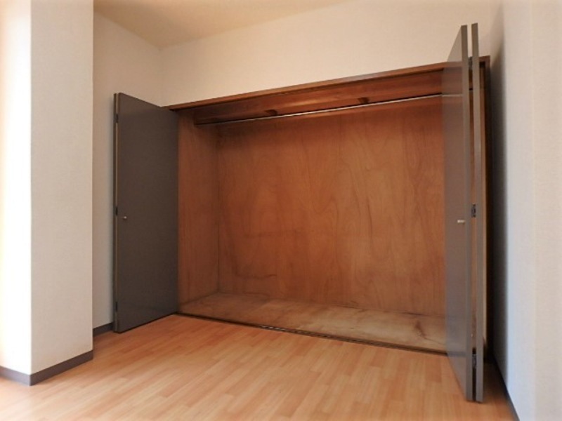 収納　図面と現状に相違がある場合には現状を優先