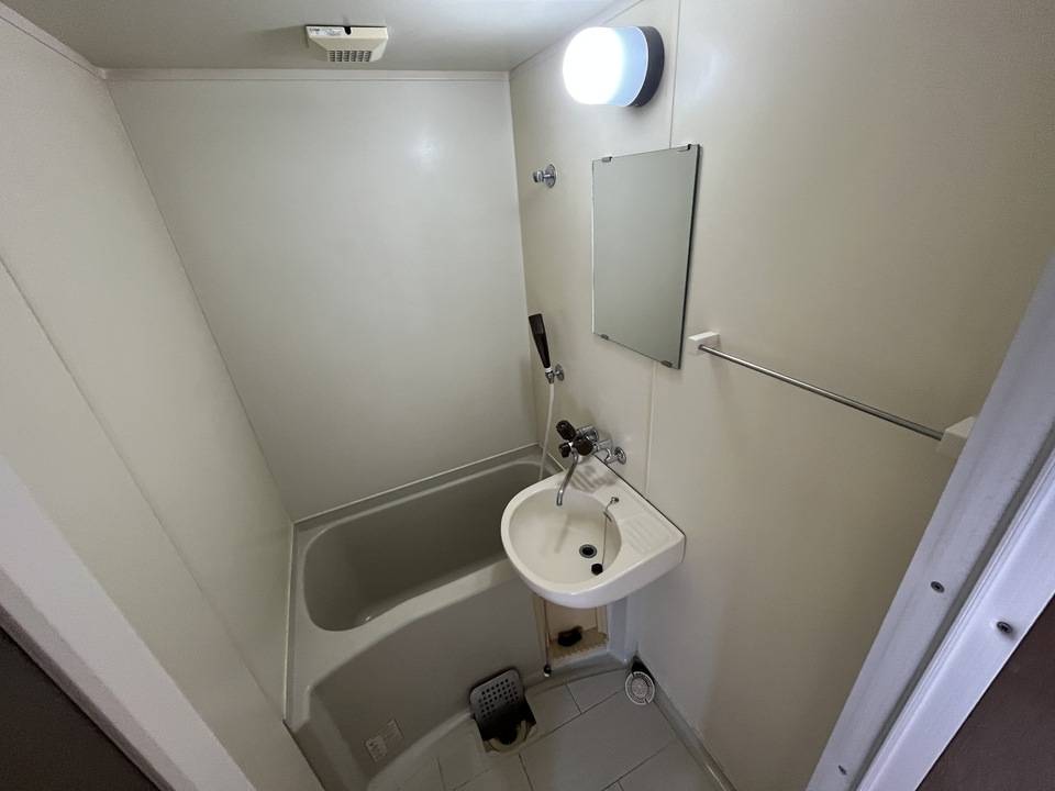 バス・シャワールーム　浴室
