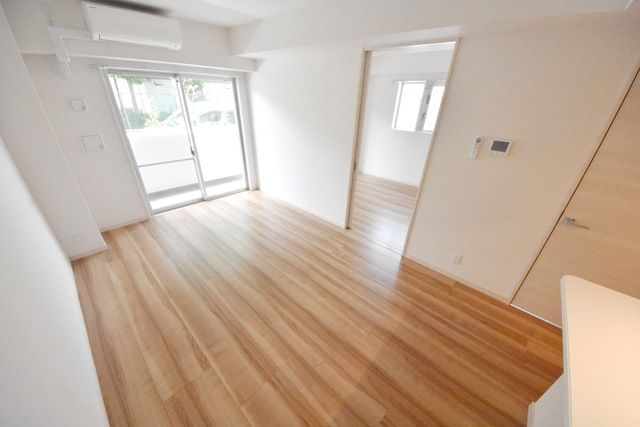 居室・リビング　★きれいなフローリング★