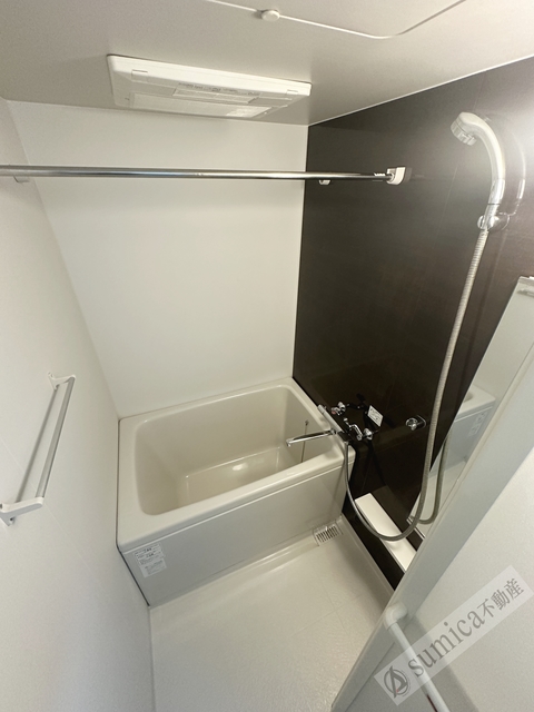 バス・シャワールーム　浴室乾燥機完備です＾＾