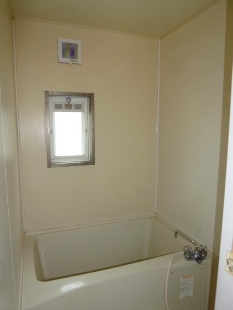 バス・シャワールーム　日々の疲れを癒すお風呂付です