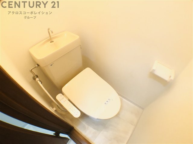 トイレ　ウォシュレット付きのトイレです♪