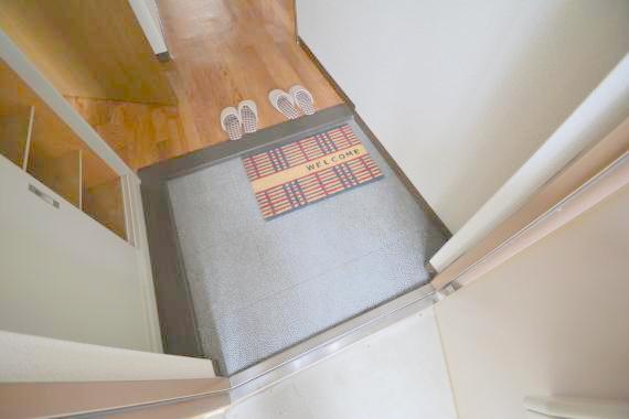 玄関　素敵な玄関は毎朝あなたを元気に送りだしてくれますよ。