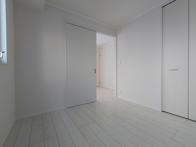 その他部屋・スペース　★明るいフローリングのお部屋★
