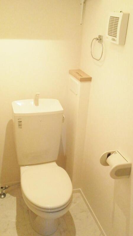 トイレ　バストイレ別！