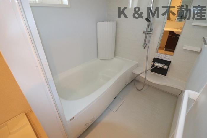 バス・シャワールーム　お風呂です