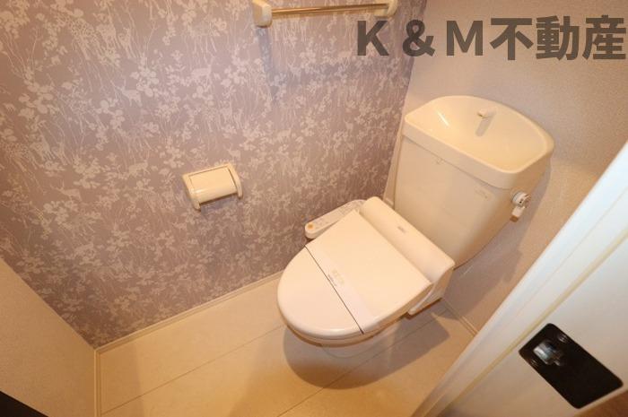 トイレ　清潔感のあるトイレです