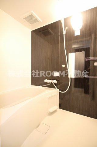 バス・シャワールーム　日々の疲れを癒すお風呂付です