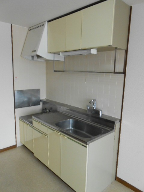 キッチン　ガスコンロ（２口）対応・シングルレバー水栓採用