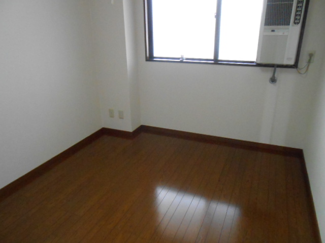 その他部屋・スペース　北側寝室（洋室・６．０畳）・２台目のウィンドエアコン完備
