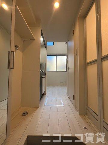 玄関　別号室イメージの為、現状を優先致します。