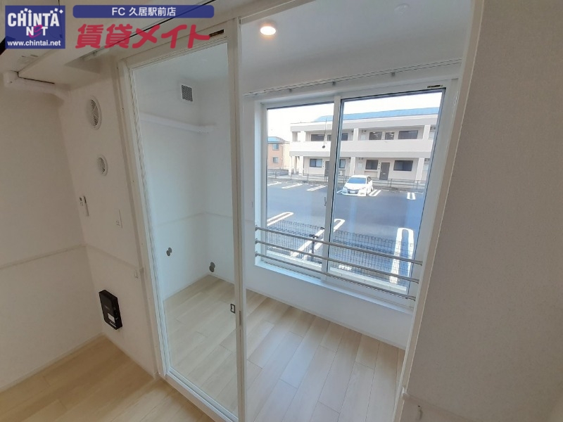 バルコニー　同一タイプ部屋写真