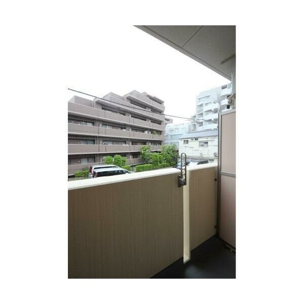 バルコニー　★見学予約受付中★